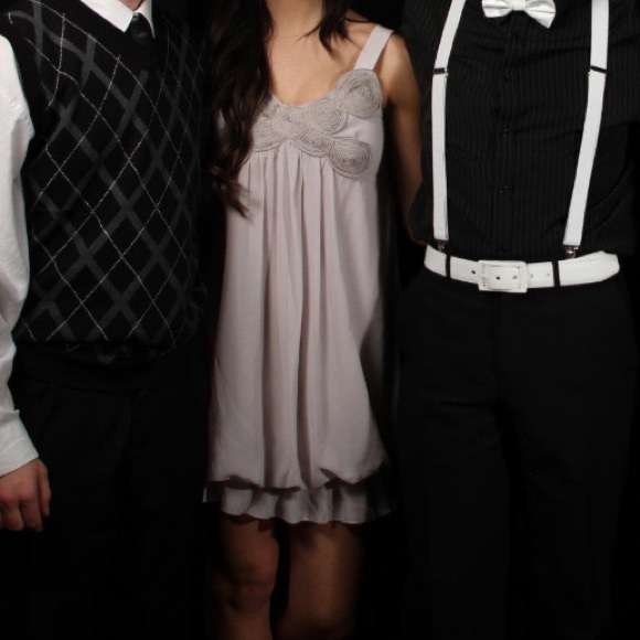 Evening dress with detail at the bust size medium - Picture 6 of 6